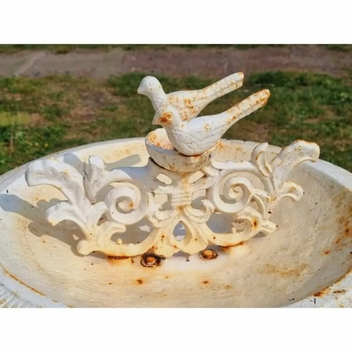 Bird Bath White H36 - Image 2