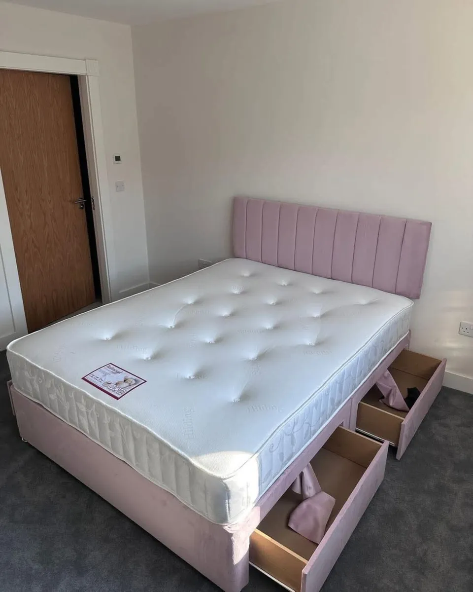 New 4'6 Grey base with mattress &headboard - Image 3