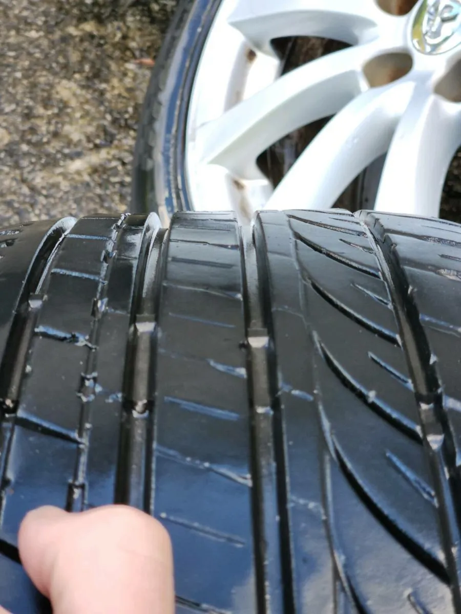 17inch toyota/lexus wheels - Image 3