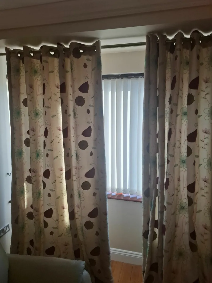 Curtins - Image 2