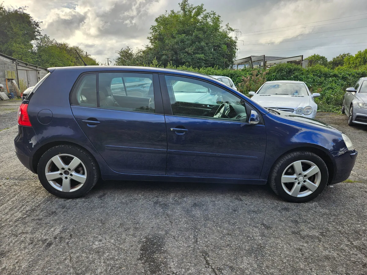 Volkswagen Golf 2007 1.4 sport low mileage - Image 3
