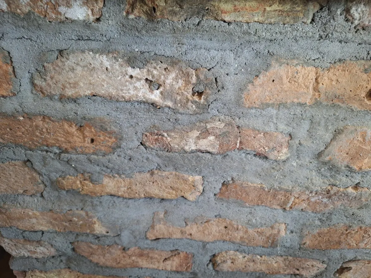 RUSTIC ORIGINAL OLD BRICK - Image 1