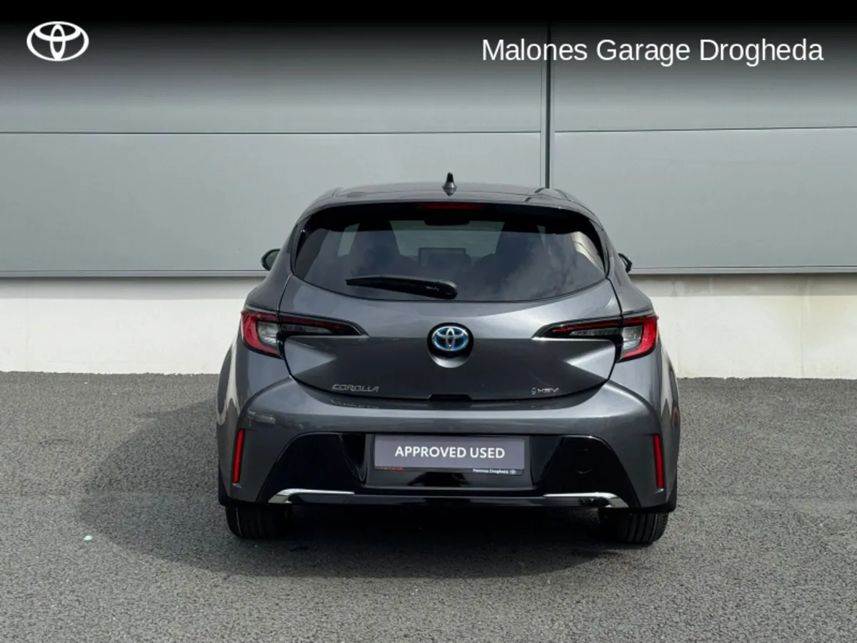 Toyota Corolla 1.8 Hybrid Luna Sport *Demo* Call N - Image 4