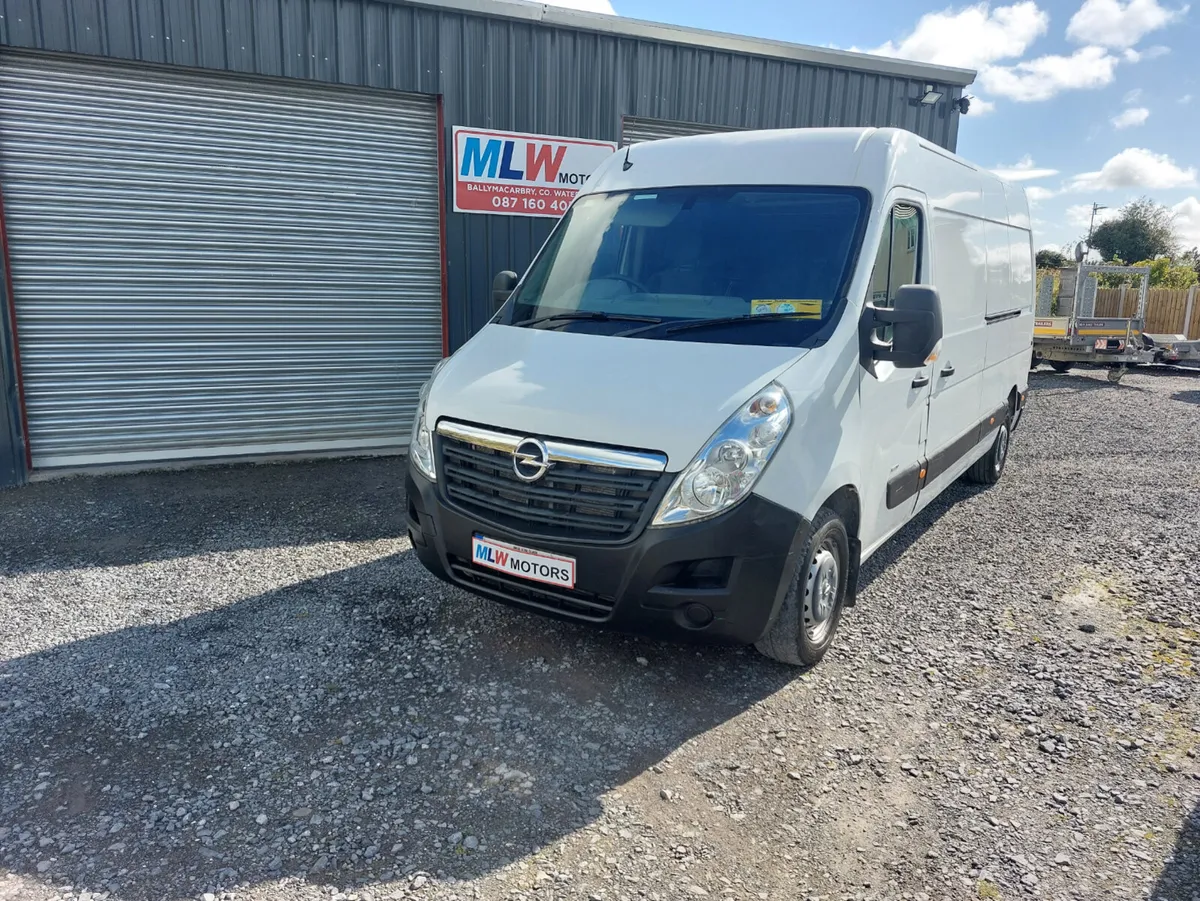Opel Movano 2017 LWB Mint Condition No Vat Low KMS - Image 1