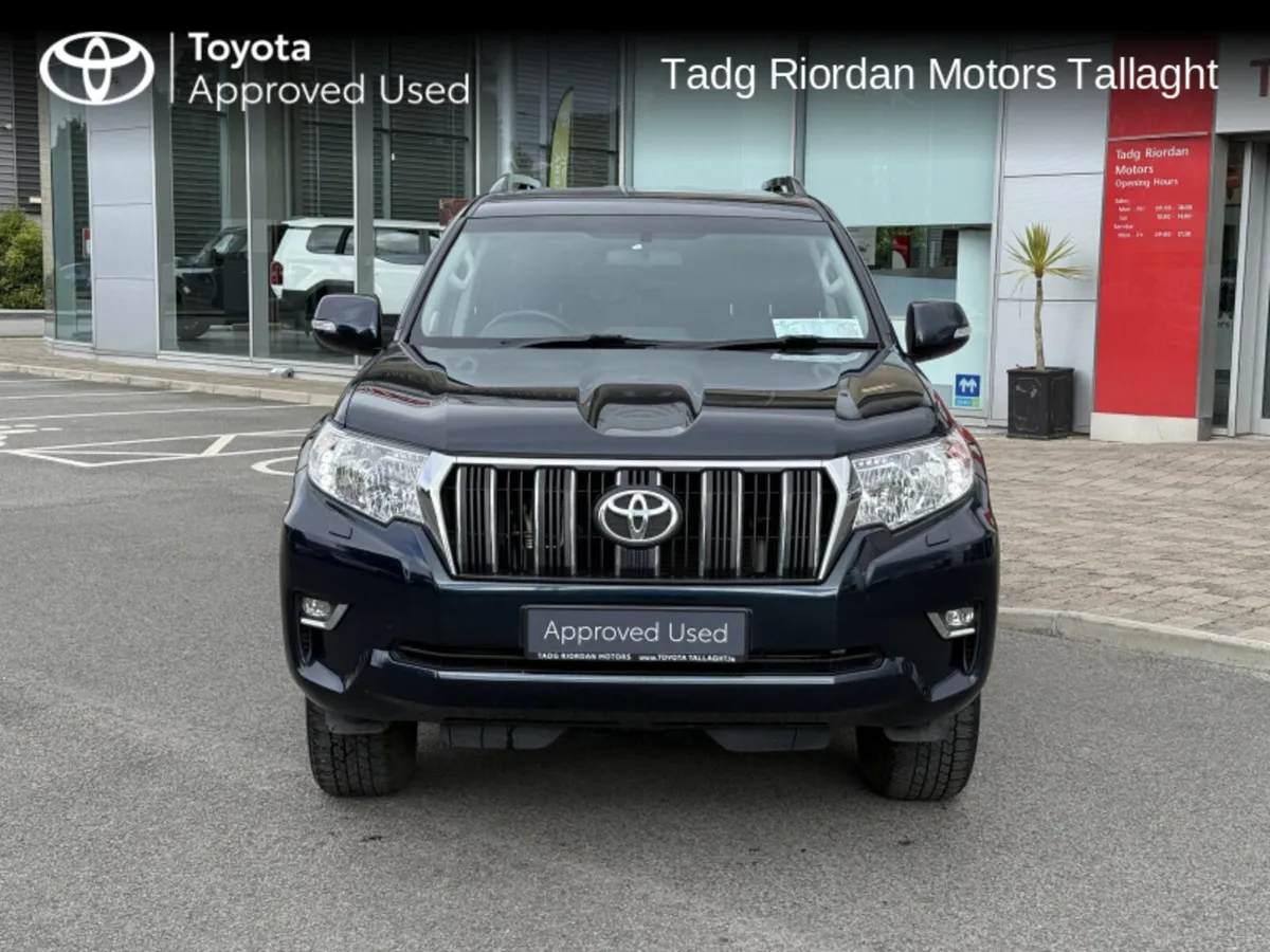 Toyota Land Cruiser LWB COMM A/T - Image 4