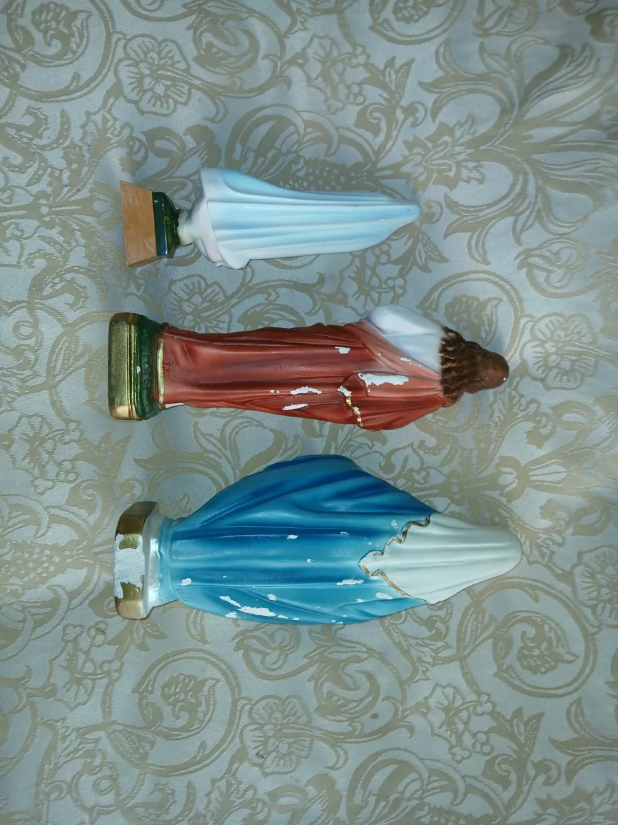 Religious statues - Image 4