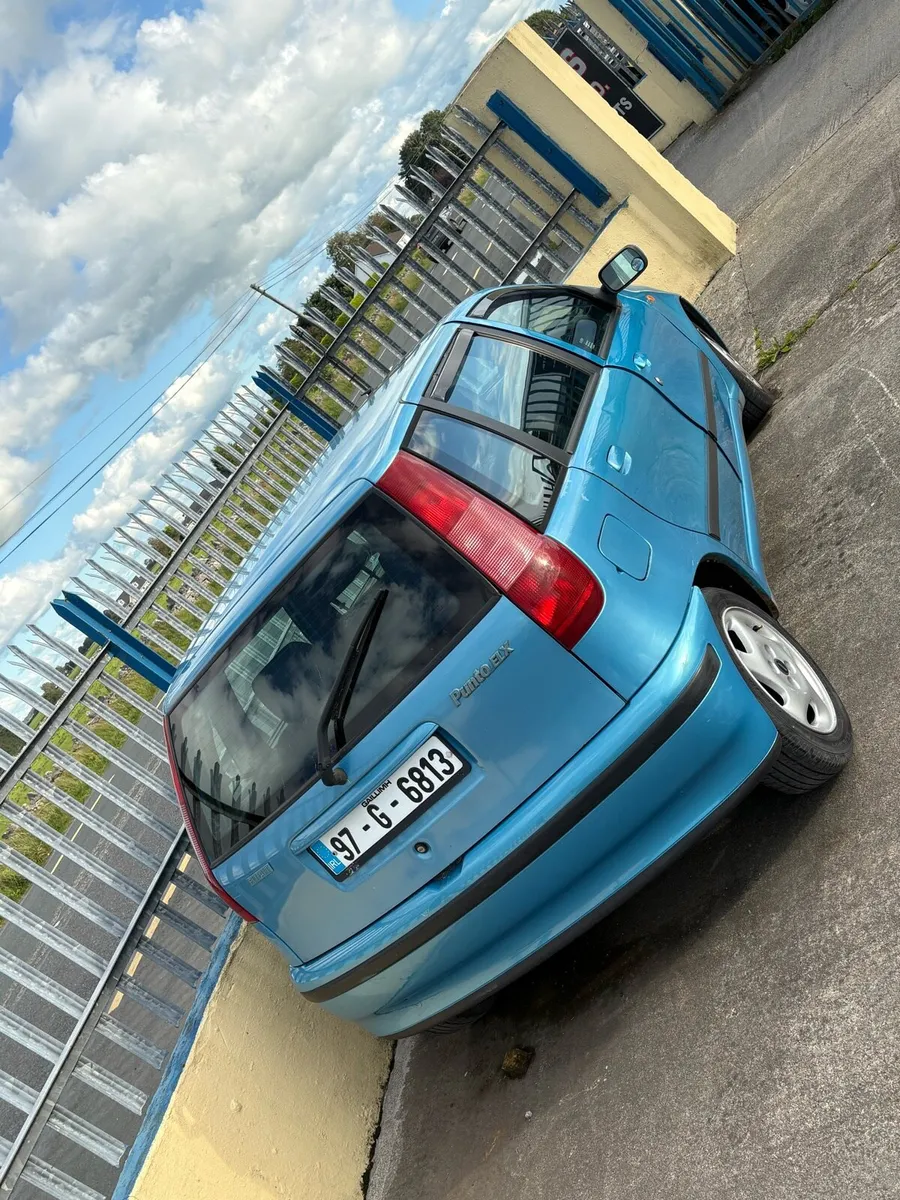 Fiat Punto sunroof Rear - Image 2