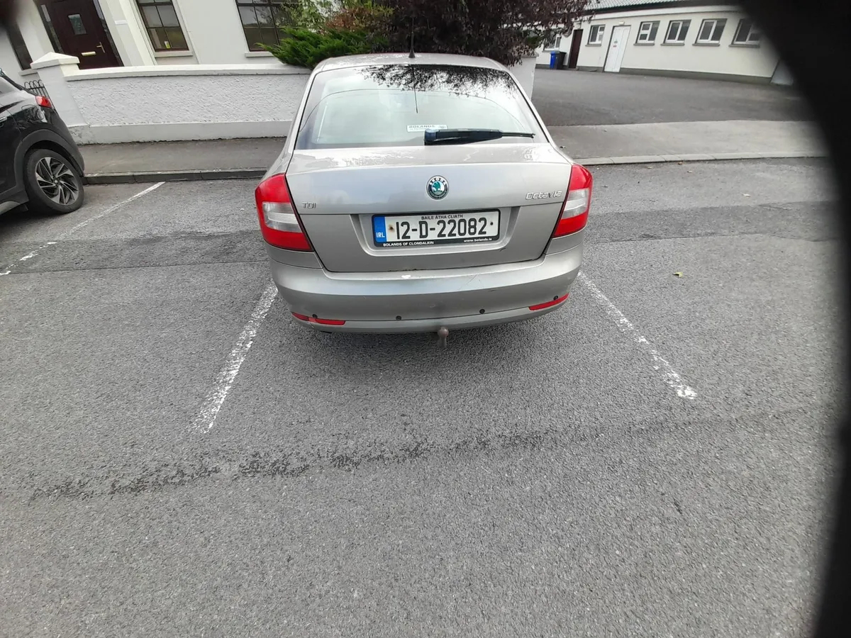 Skoda Octavia 2012 - Image 4