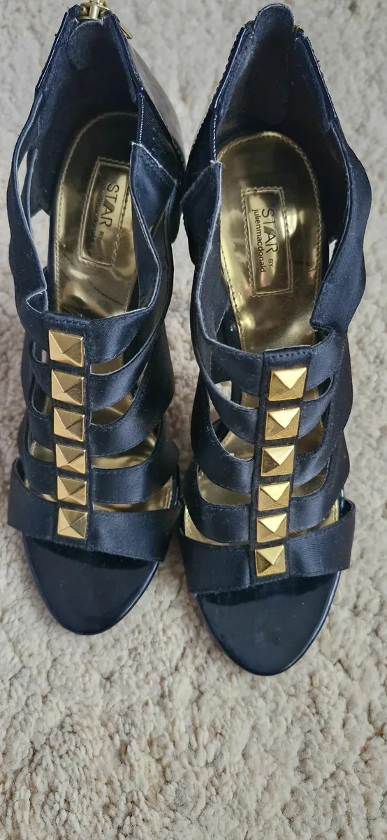 Shoes - Image 3