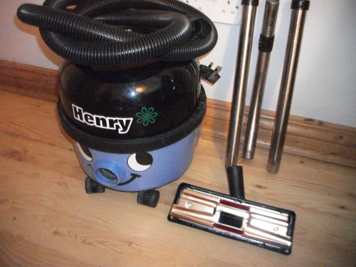 Blue Henry Hoover - Image 4