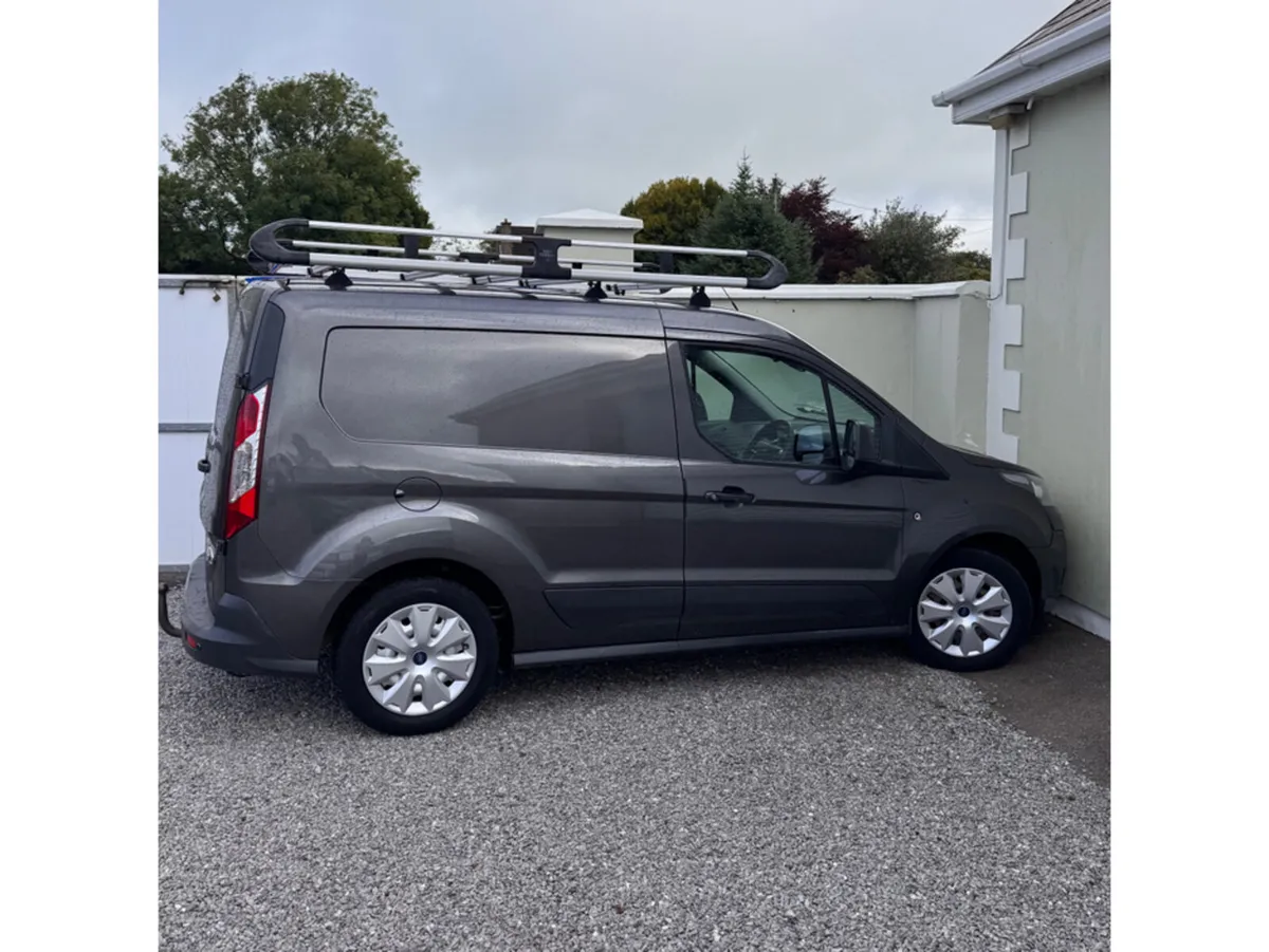 Ford Transit Connect 200 TREND ONLY 86KMS - Image 4
