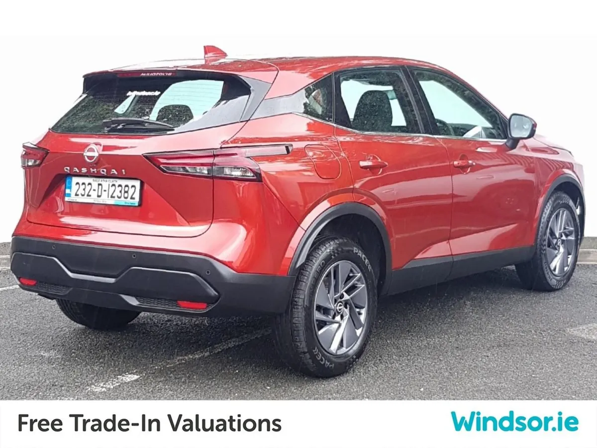 Nissan QASHQAI 1.3 PET Mild Hybrid SV - Image 3