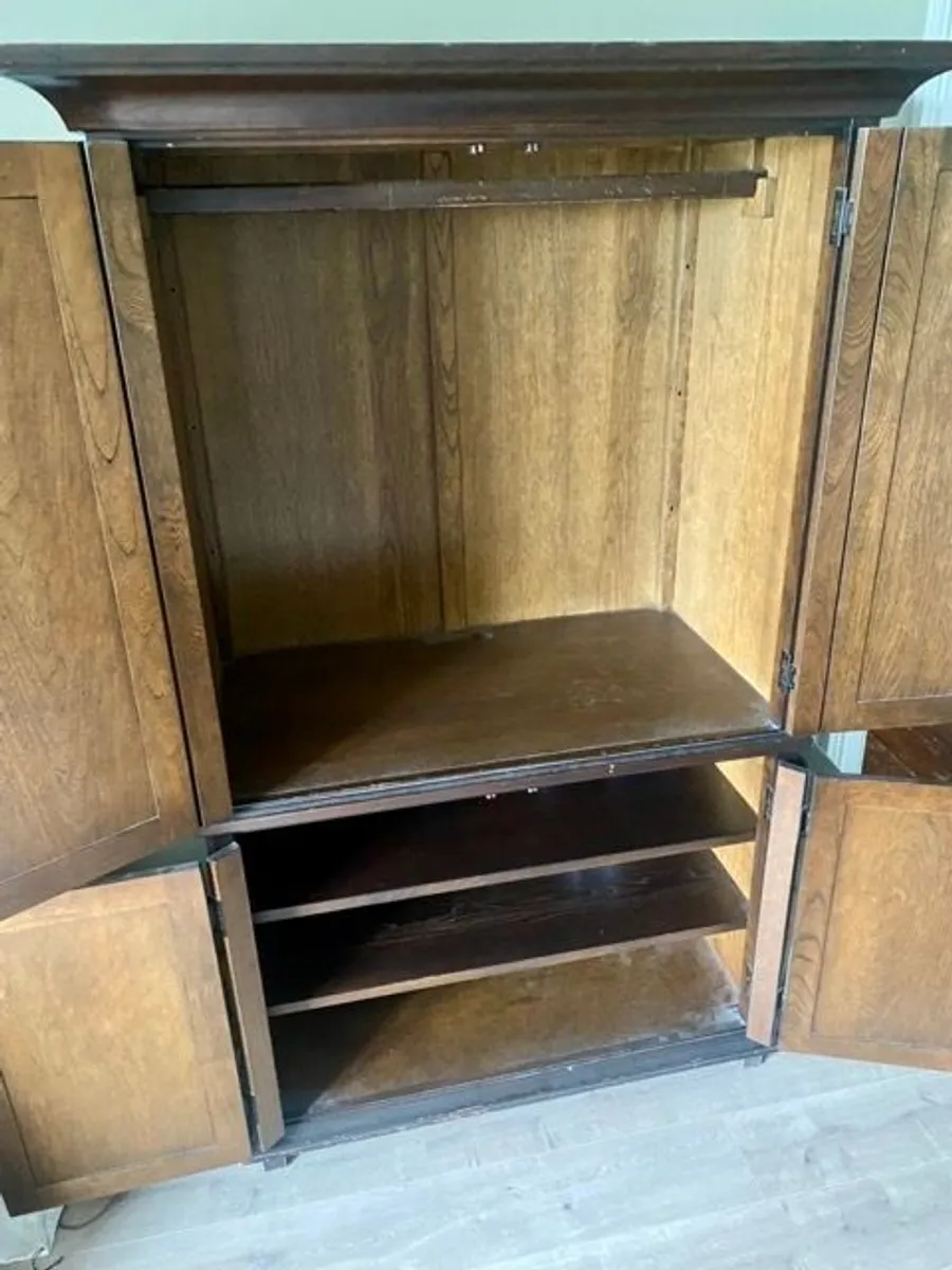 Dark Wood 4-Door Wardrobe - Image 3