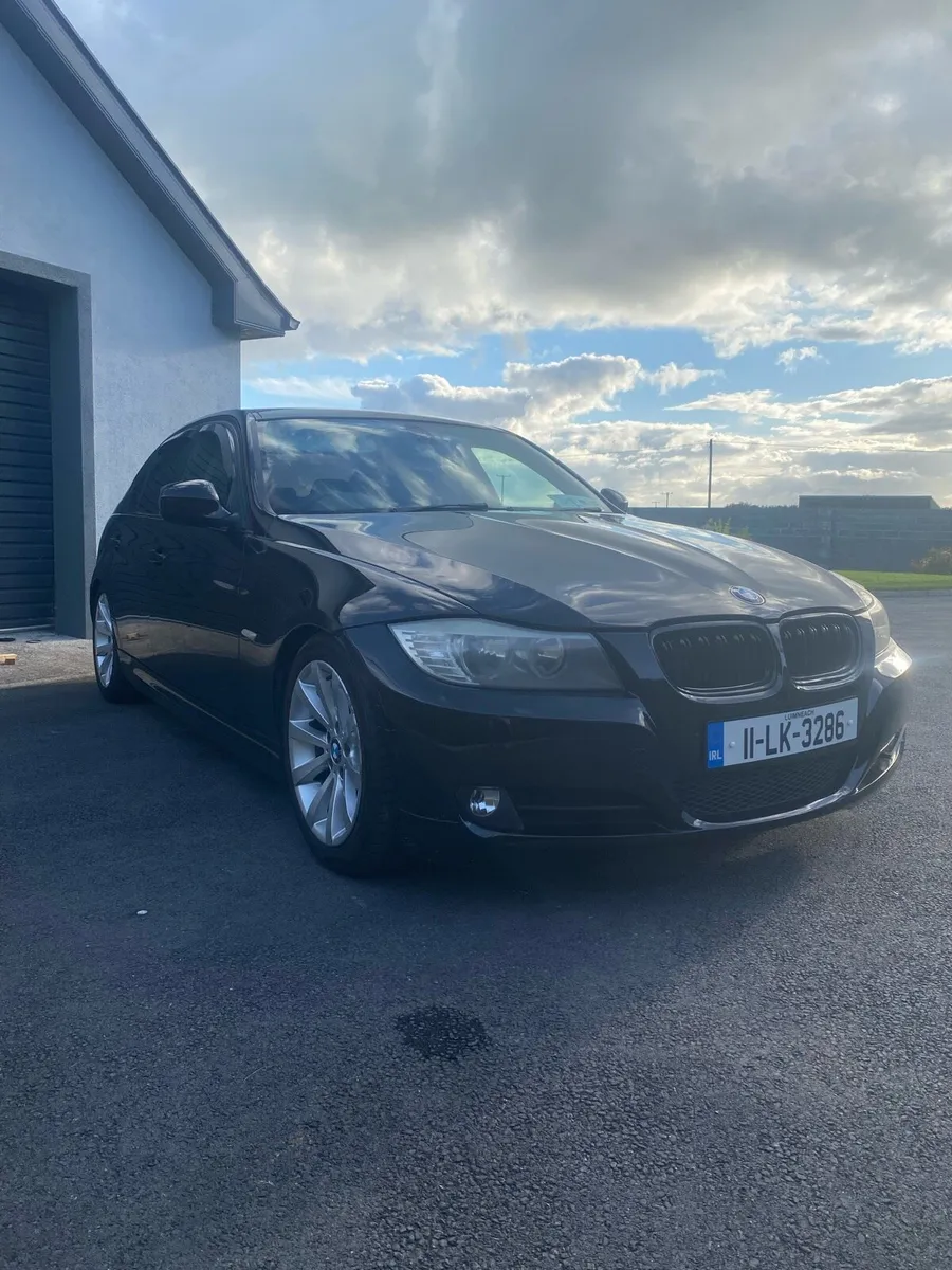 BMW e90 - Image 4