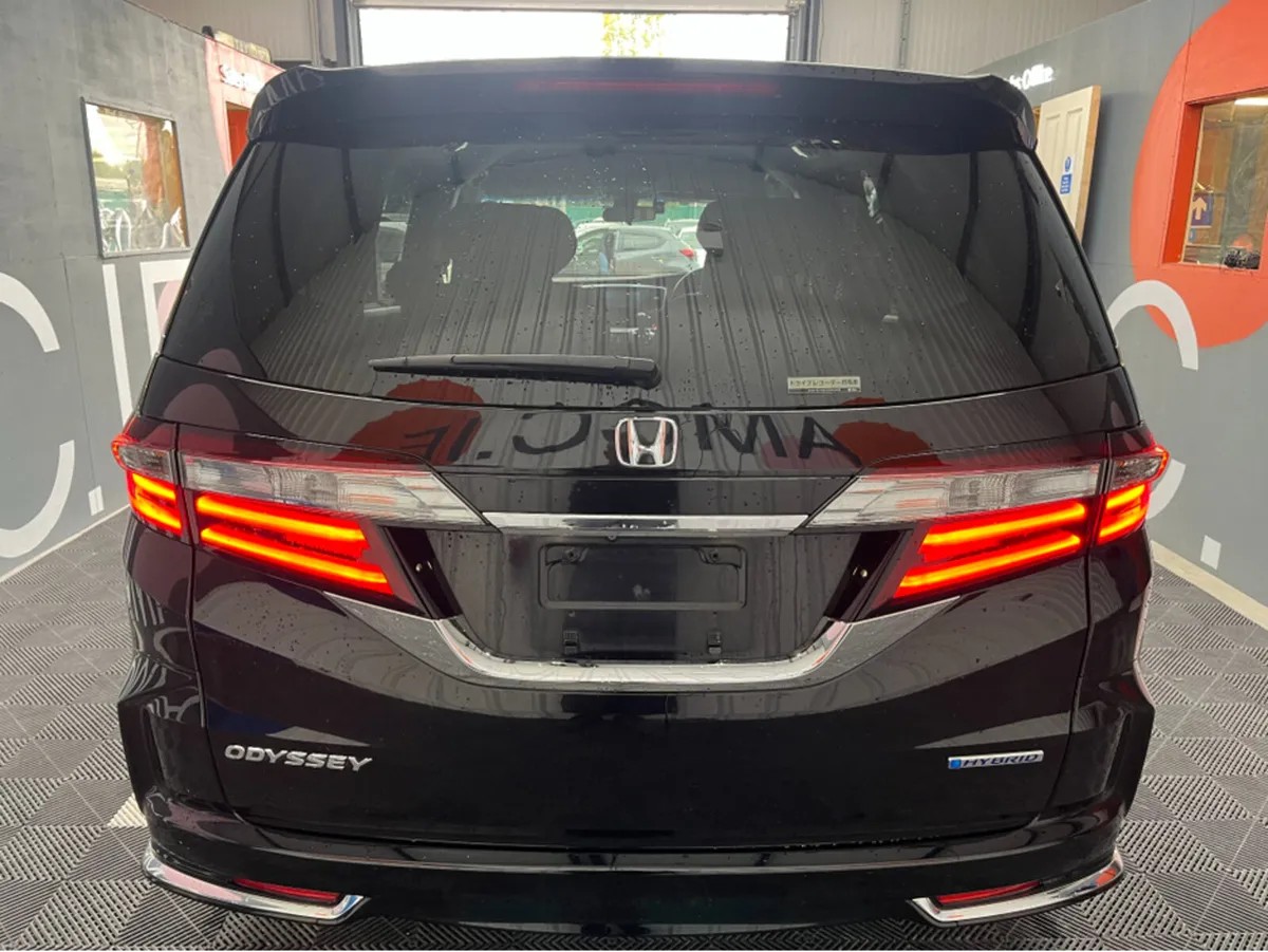 Honda Odyssey 7 SEATER ODYSSEY 2.0 HYBRID  / 110k - Image 4