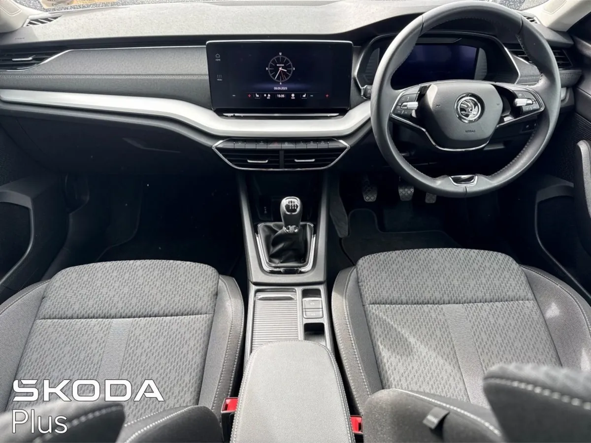 Skoda Octavia Style 1.0tsi 110HP - Image 2