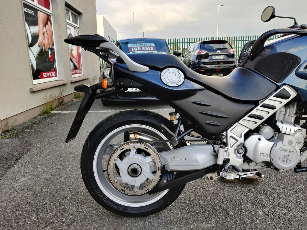 BMW F 650 CS 2005  ABS Perfect Cond.Only 31.400 Km - Image 2