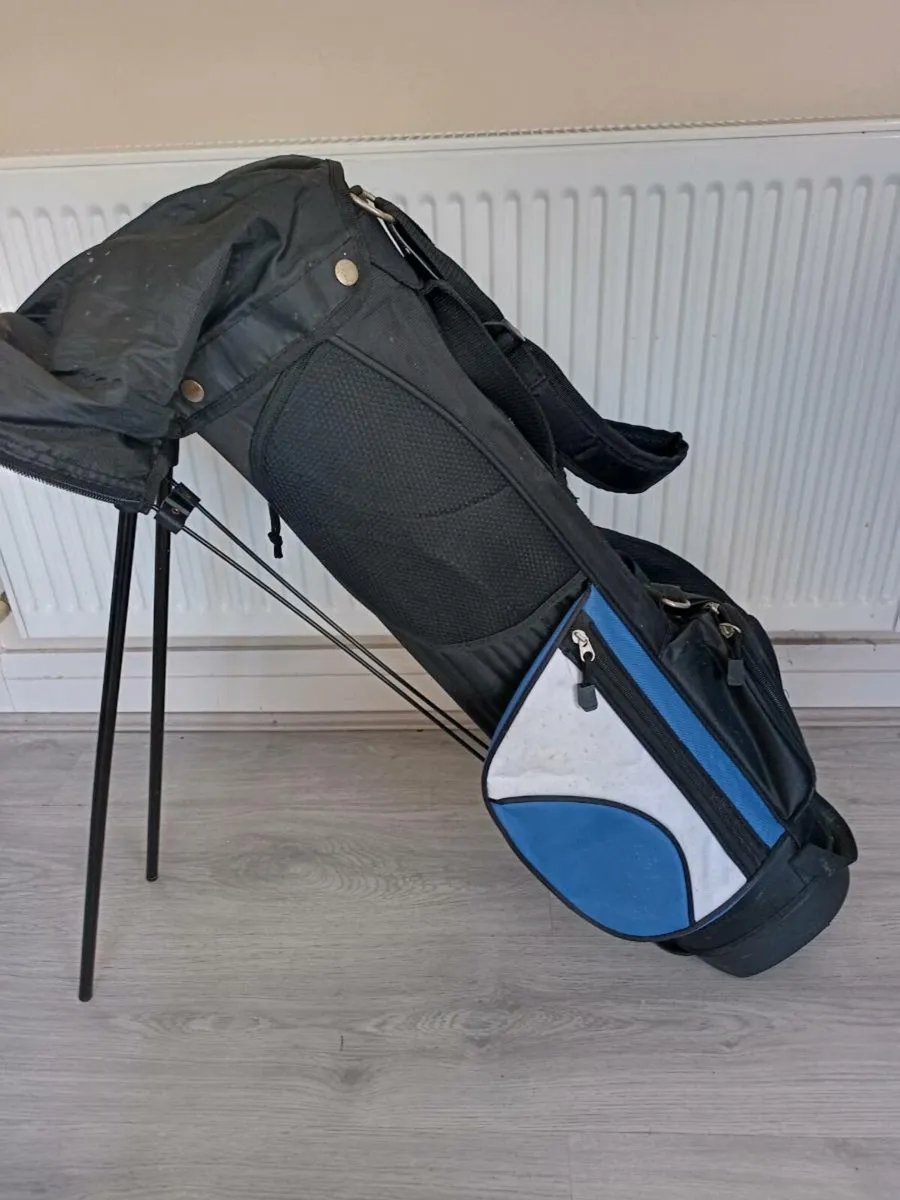 Kids Spalding golf bag with stand - Image 1