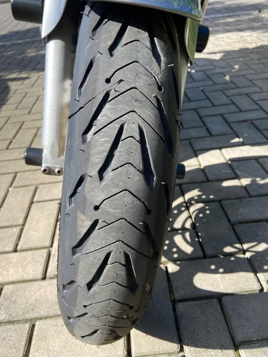 Honda CB900 F Hornet 2006 - Image 4