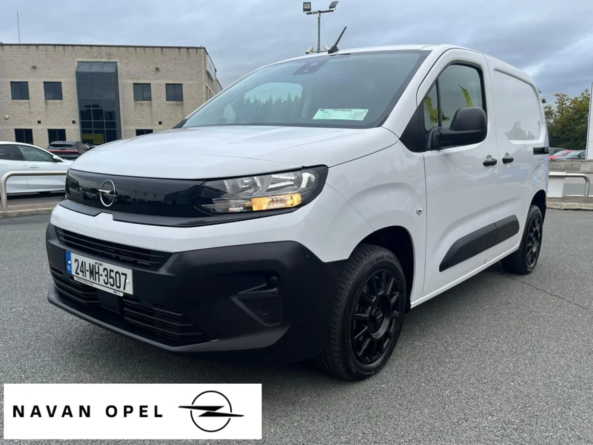 Opel Combo Komfort SWB 1.5 TD 100Ps - Image 1