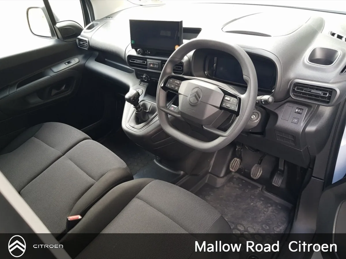 Citroen Berlingo LX PLUS BLUEHDI 100 LWB 1.0T M - Image 2
