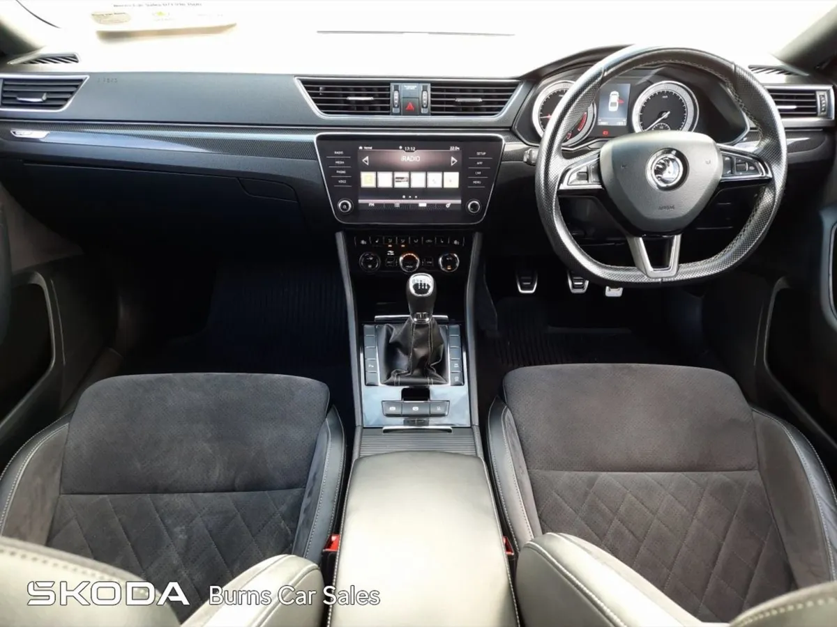 Skoda Superb 2.0 TDI 150bhp Sportline - Image 3