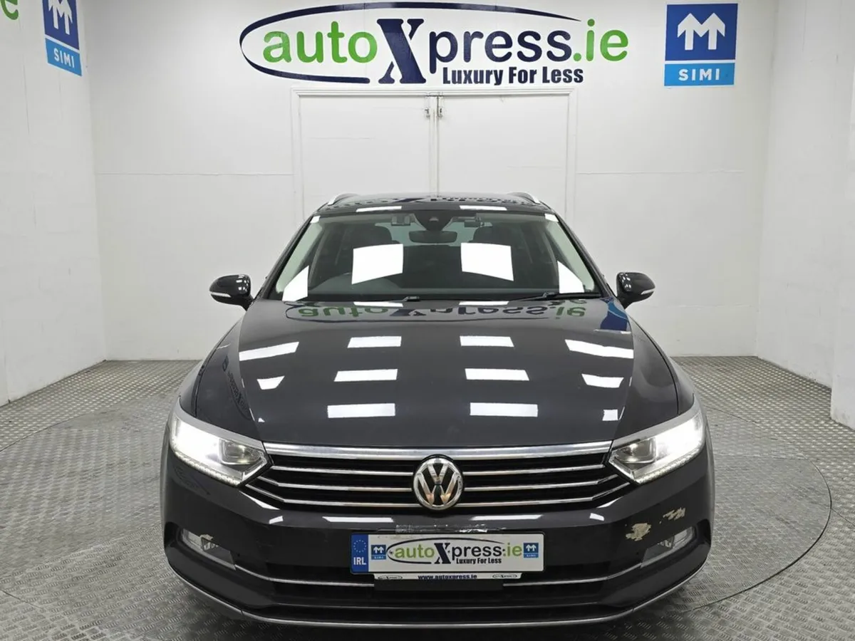 Volkswagen Passat 2.0 TDI Automatic, Reversing cam - Image 3