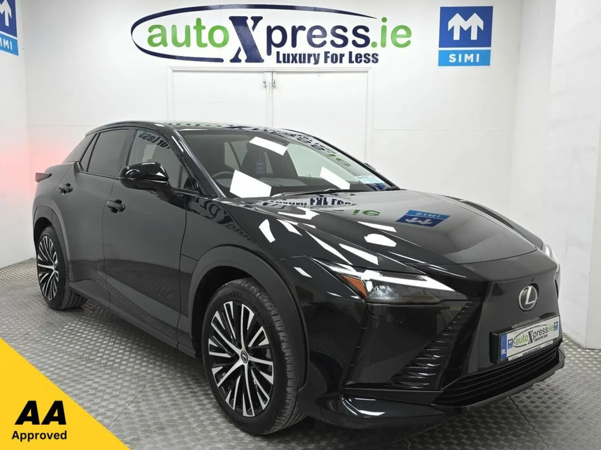 Lexus RZ 450E PREMIUM PLUS, 360 Reversing camera - Image 1