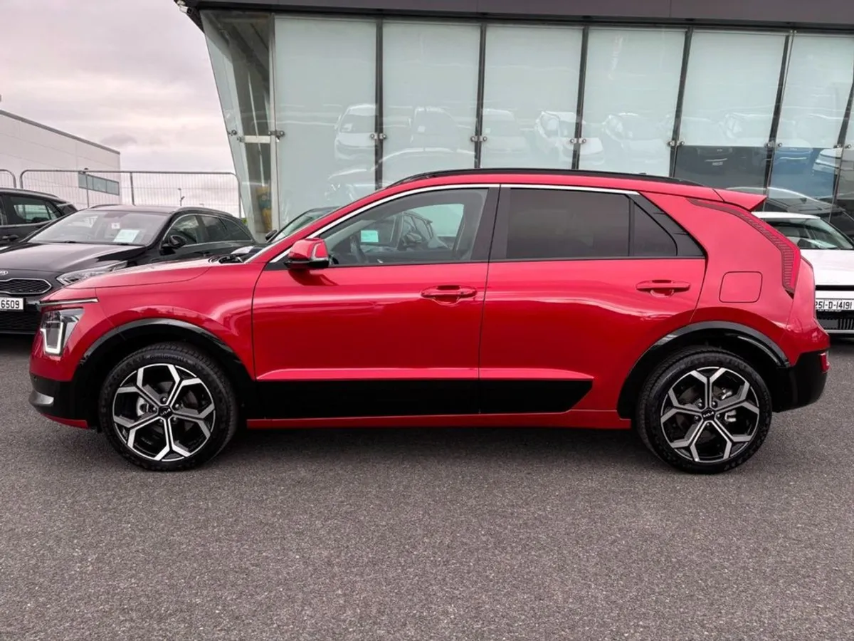 Kia Niro 1.6 Hybrid Automatic - Image 3