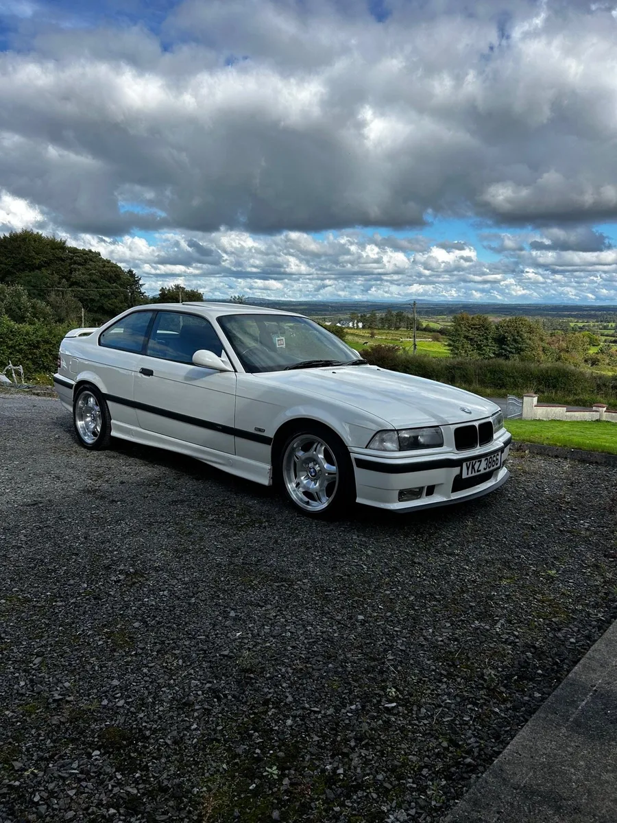 Bmw e36 m3 - Image 2