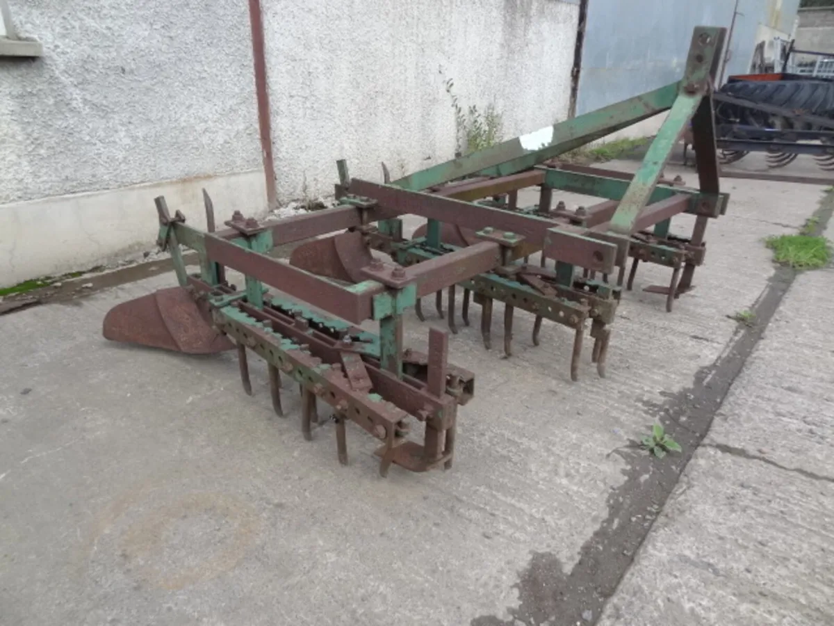 Cousins 2 row Weeder Ridger With rear mould boards - Image 1