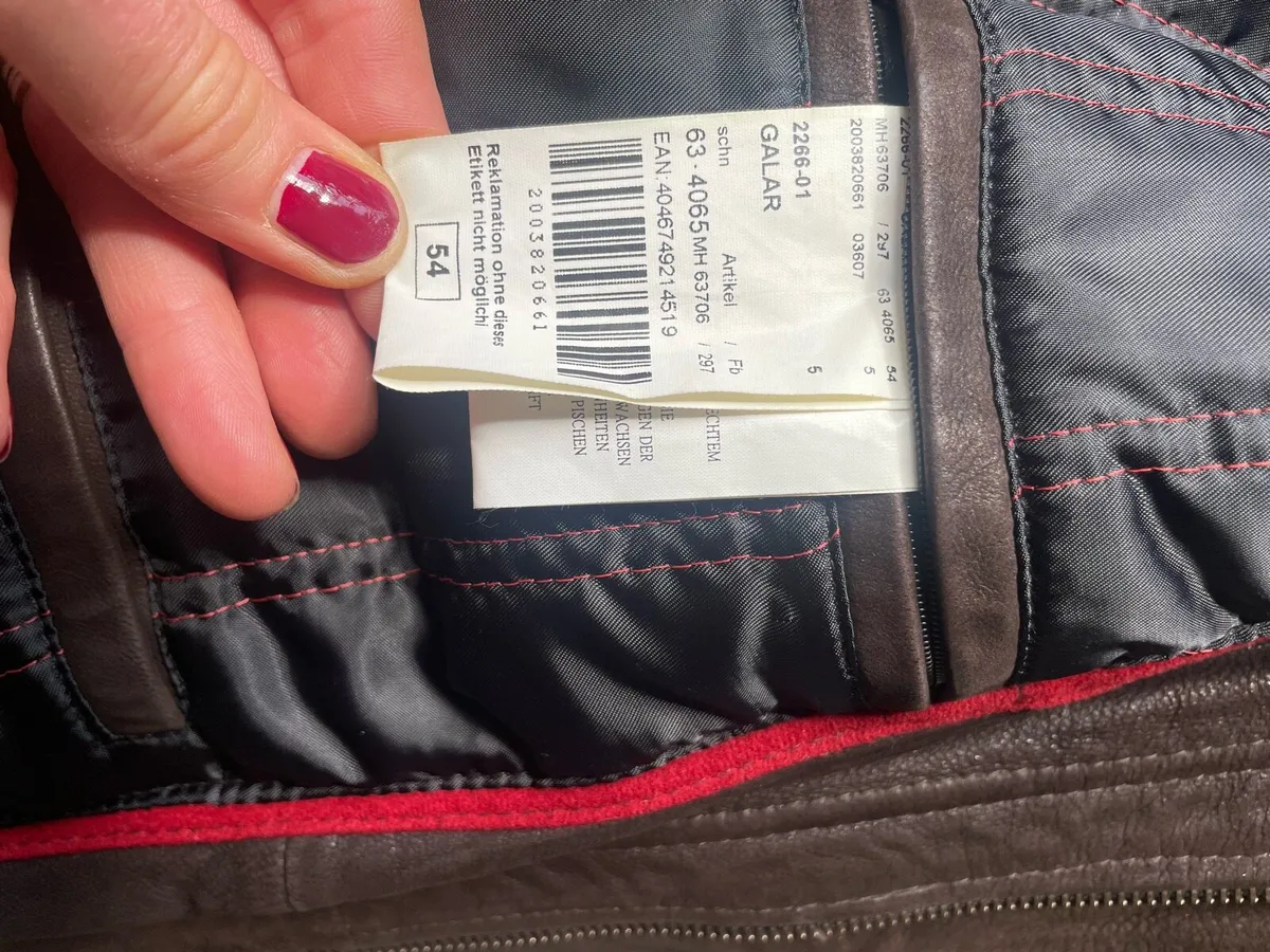 Men’s 3/4 length leather jacket - Image 4