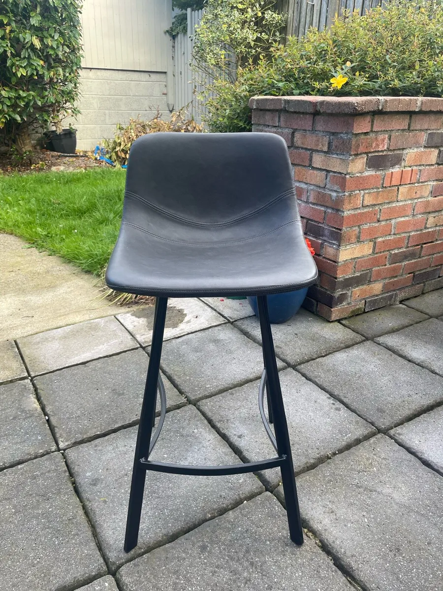 Two Kitchen Stools - Image 3