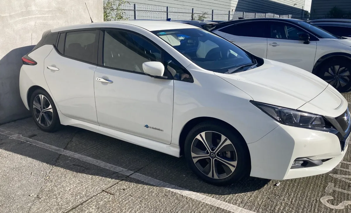 Nissan Leaf - Image 2