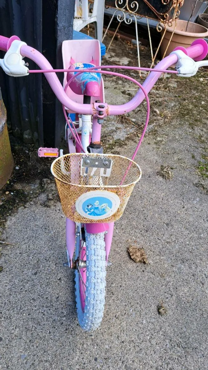 Free Girls starter bike - Image 2