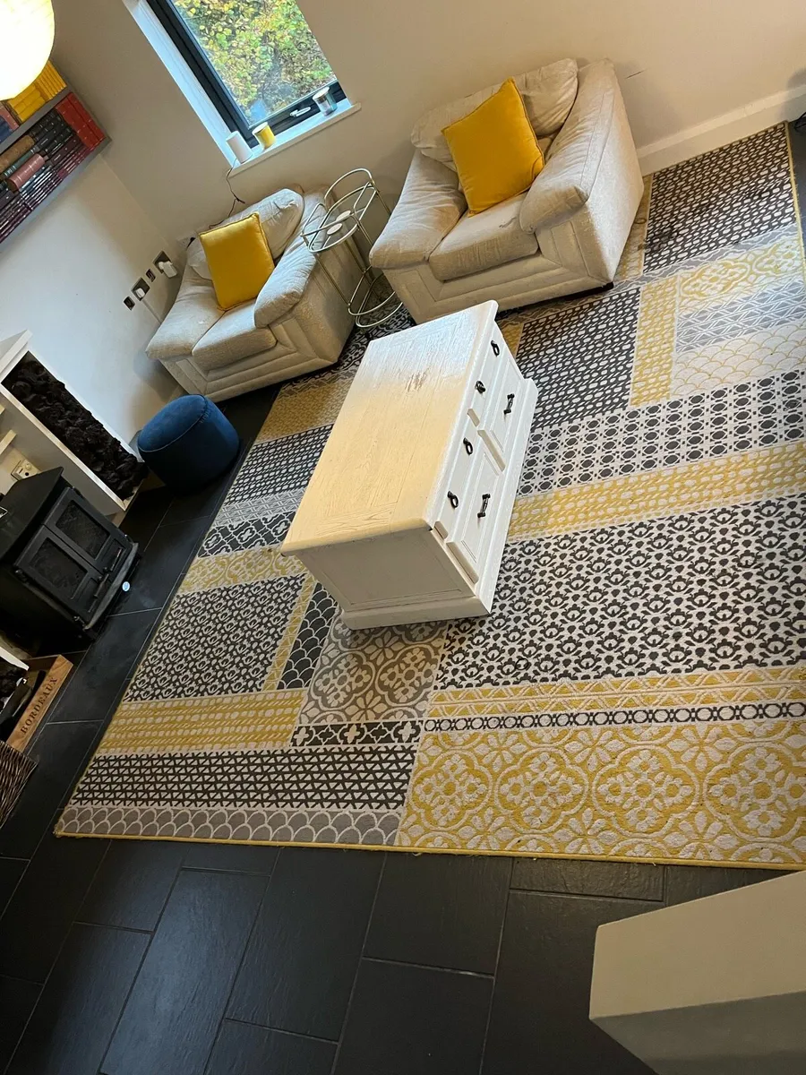 Rug - Image 2