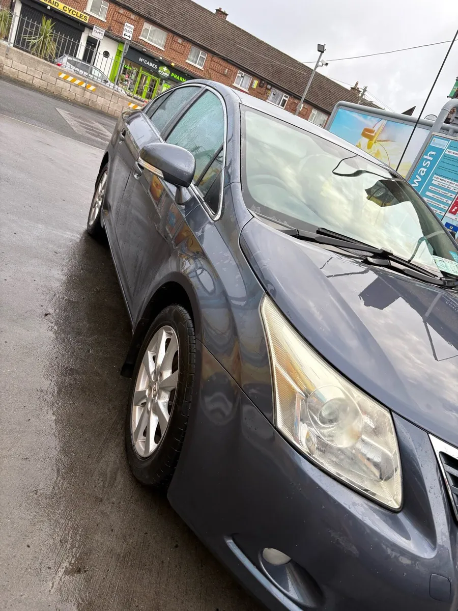 Toyota avensis - Image 4