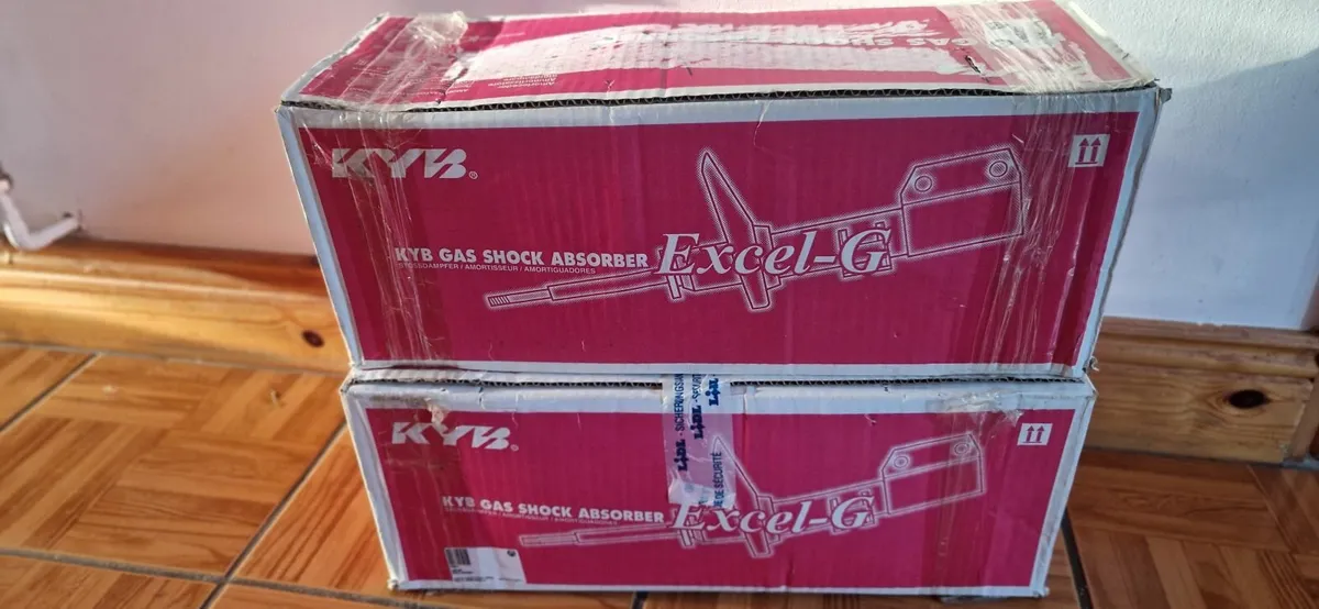 Honda Stream rn6 Shock absorbers - Image 2