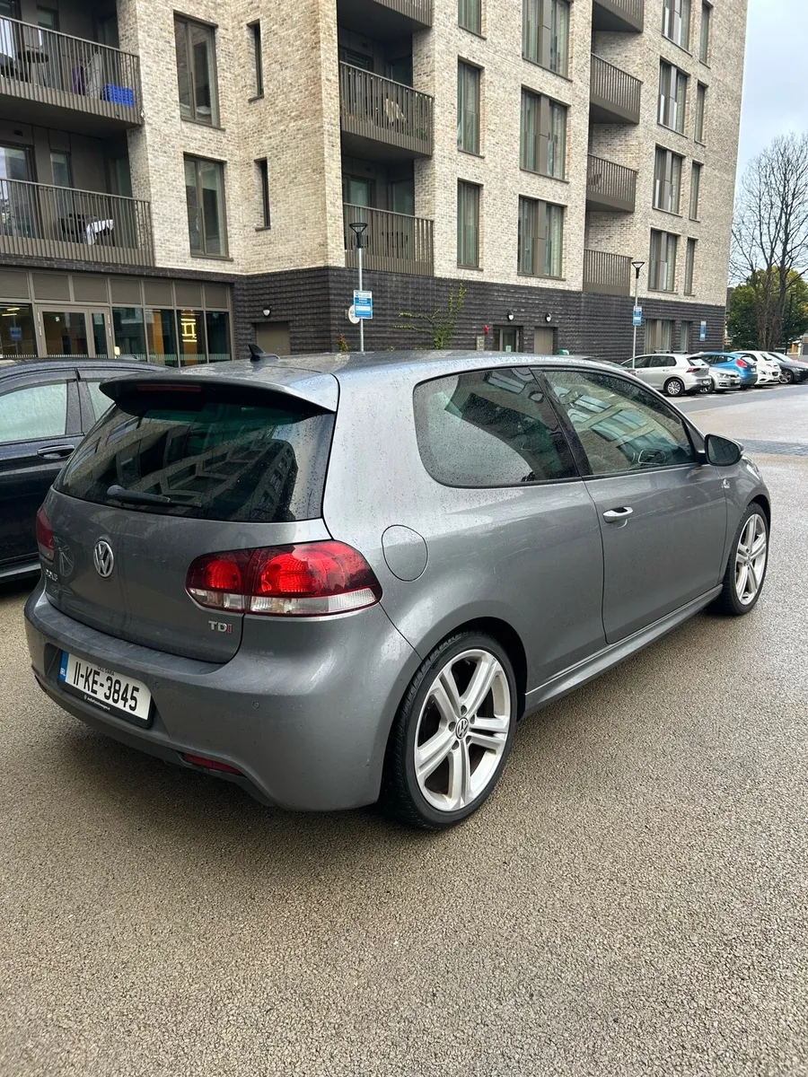 2011 Volkswagen Golf R-Line - Image 2