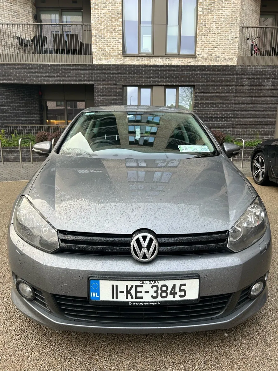 2011 Volkswagen Golf R-Line - Image 1