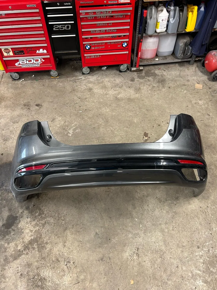 Ford Mondeo rear bumper - Image 1
