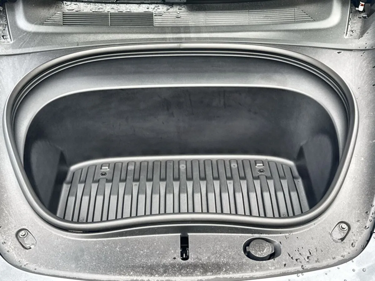 Tesla Model 3 Performance All-wheel Drive  only 2 - Image 3