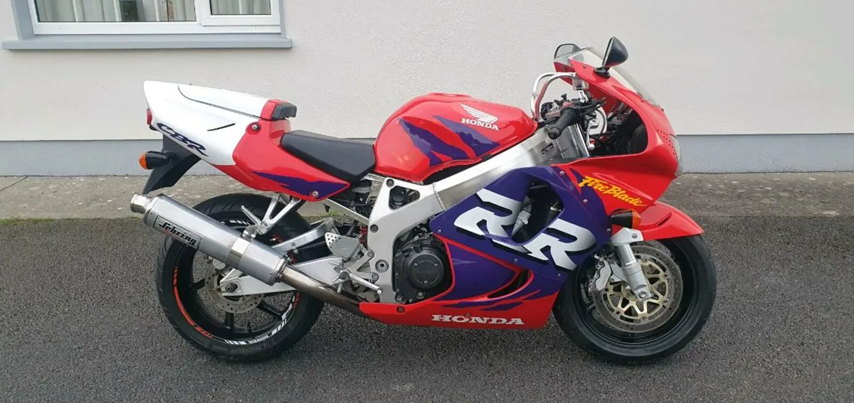 Honda Fireblade - Image 1
