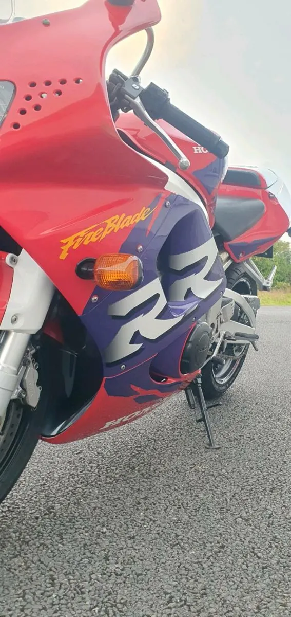 Honda Fireblade - Image 4