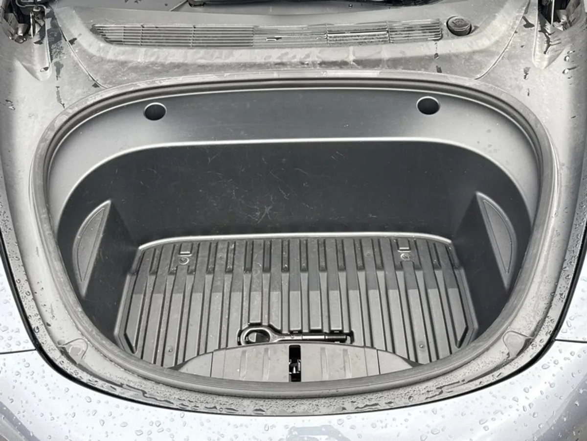 Tesla Model 3 Rear-wheel Drive  enhanced Autopilo - Image 4