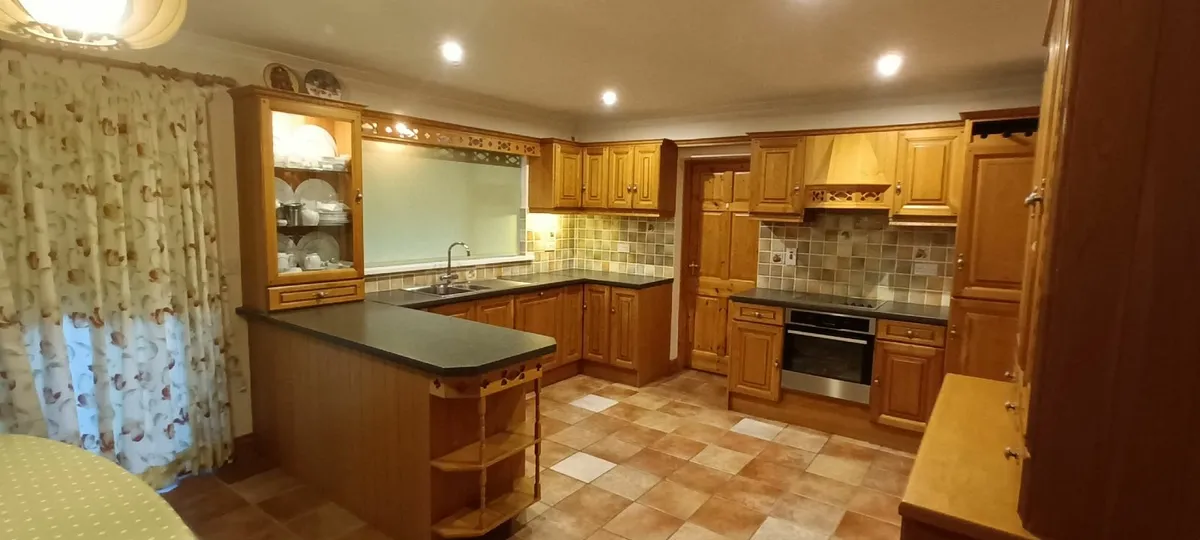 Solid Oak Kitchen for sale - Image 2