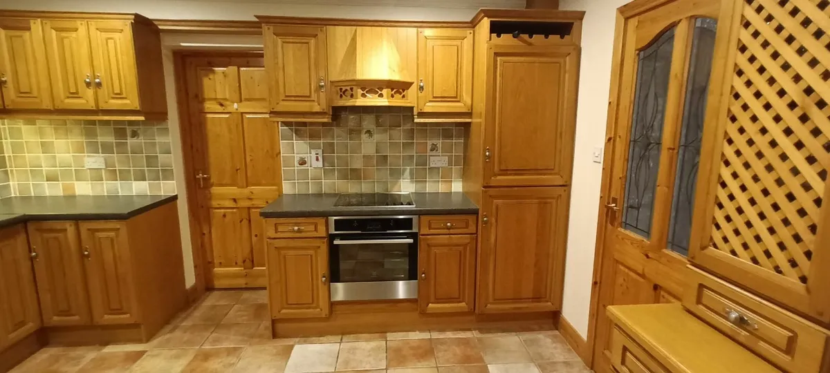 Solid Oak Kitchen for sale - Image 3