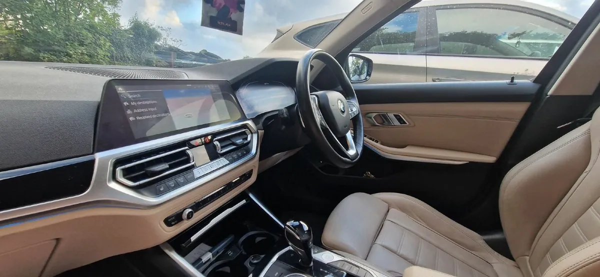 BMW 3-Series 2021 - Image 3