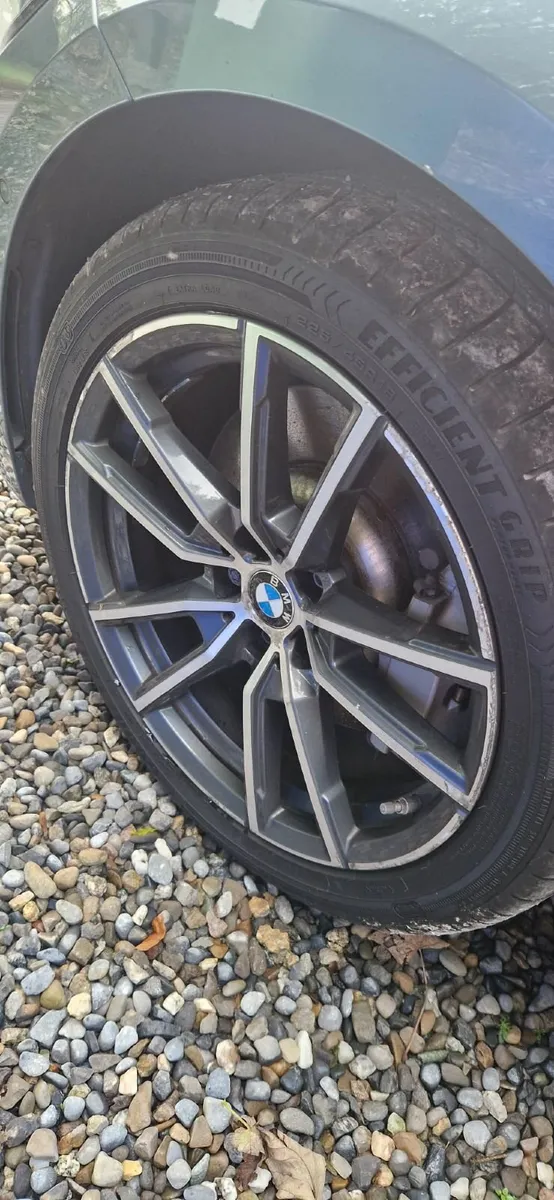 BMW 3-Series 2021 - Image 4