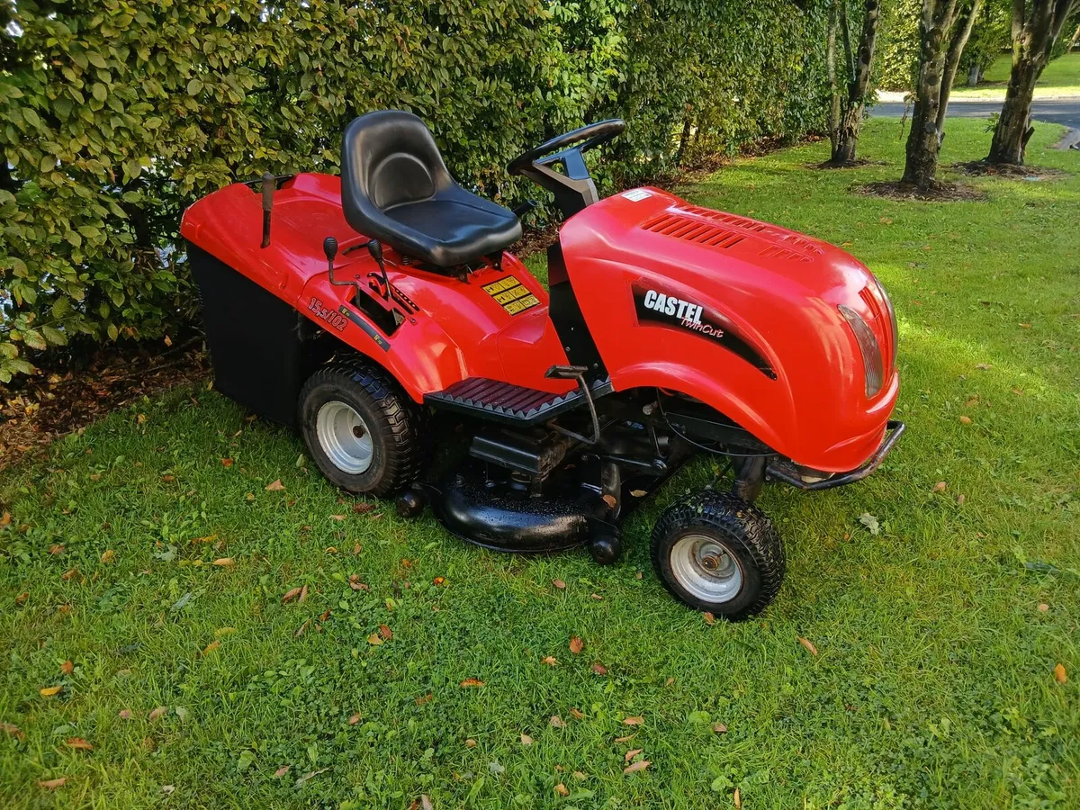 Ride on lawnmower - Image 2